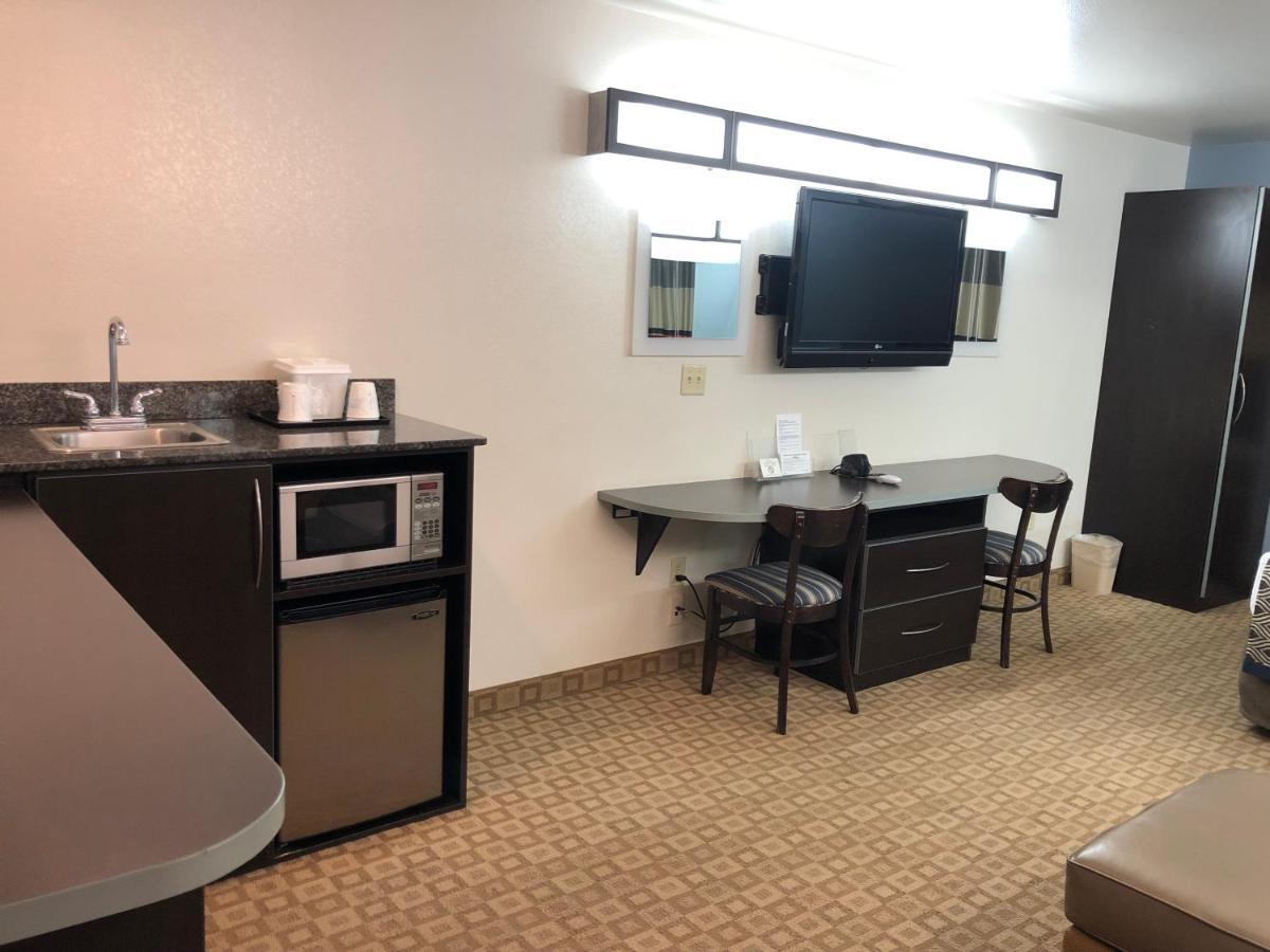 Microtel Inn & Suites By Wyndham Κλαμάθ Φολς Εξωτερικό φωτογραφία