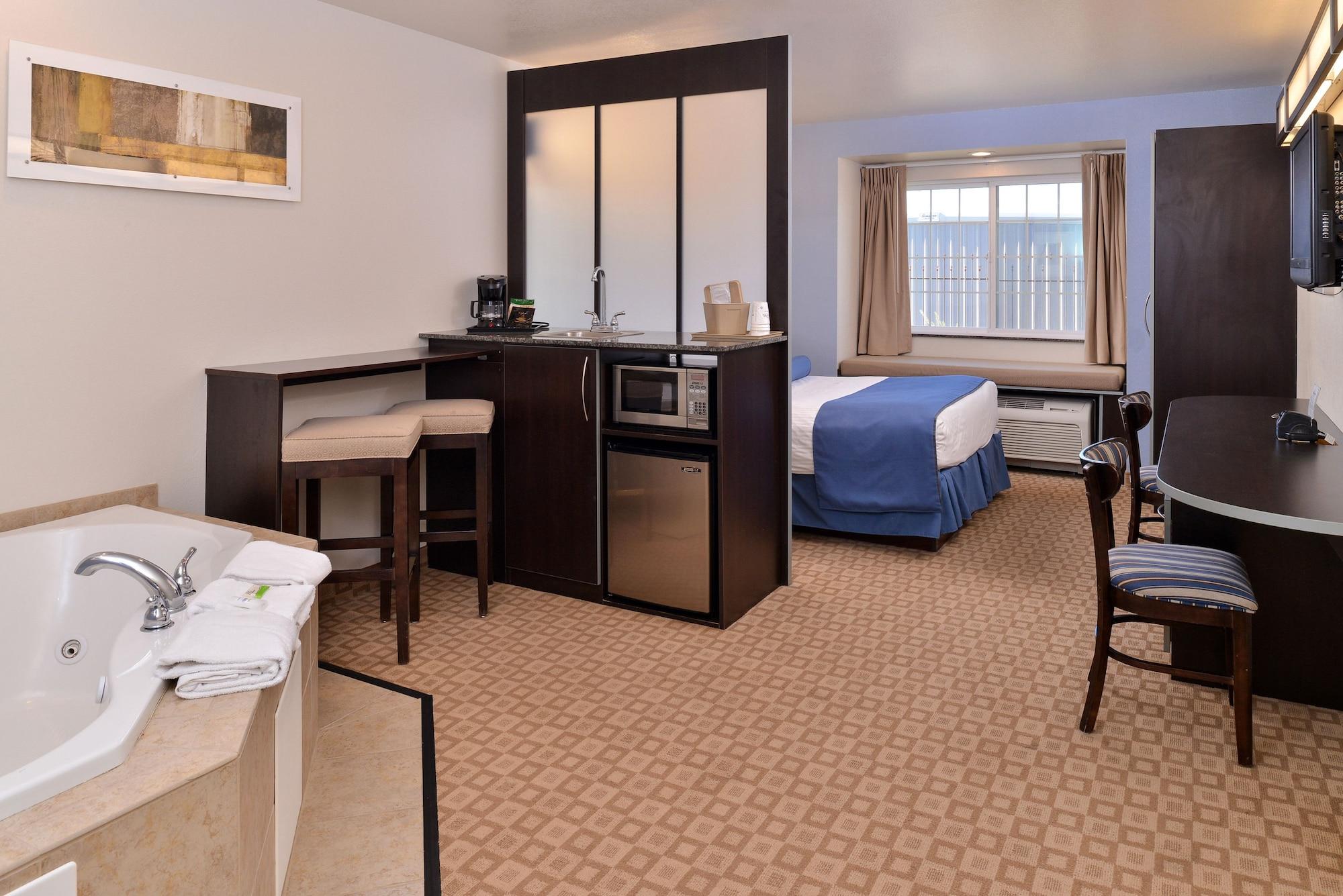 Microtel Inn & Suites By Wyndham Κλαμάθ Φολς Εξωτερικό φωτογραφία